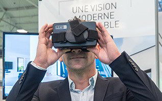 casque VR réalité virtuelle maison témoin