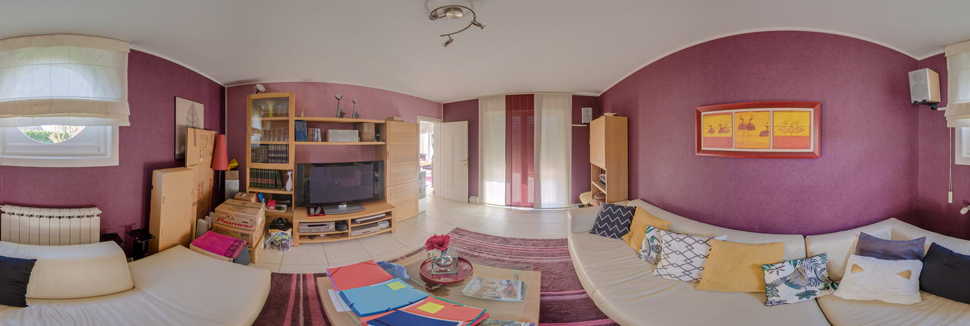 Visite virtuelle 360 d'un salon tv dans une maison dans le Nord