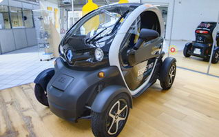 Visite virtuelle renault twizy